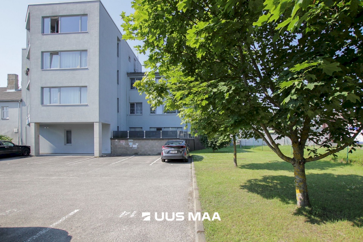 Pärnu linn, Pärnu linn, Kesklinn, Riia mnt 28a