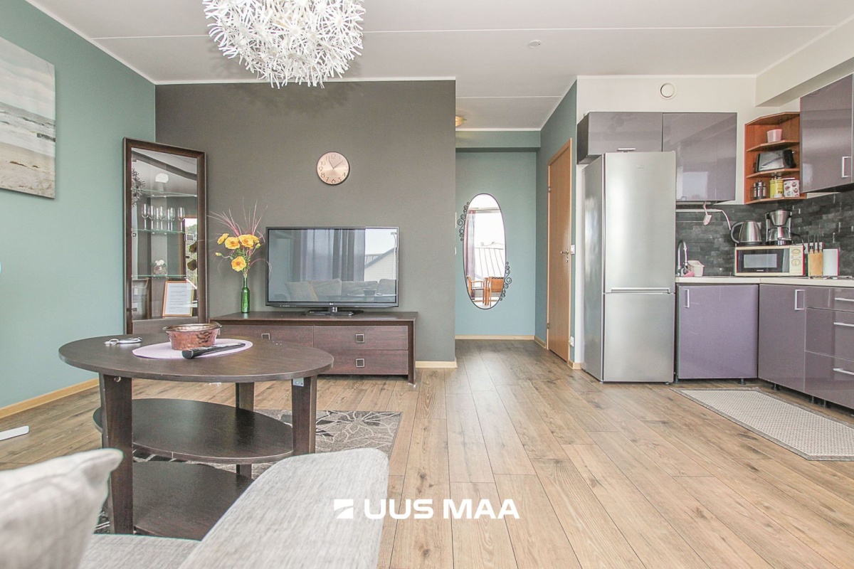 Pärnu linn, Pärnu linn, Kesklinn, Riia mnt 28a
