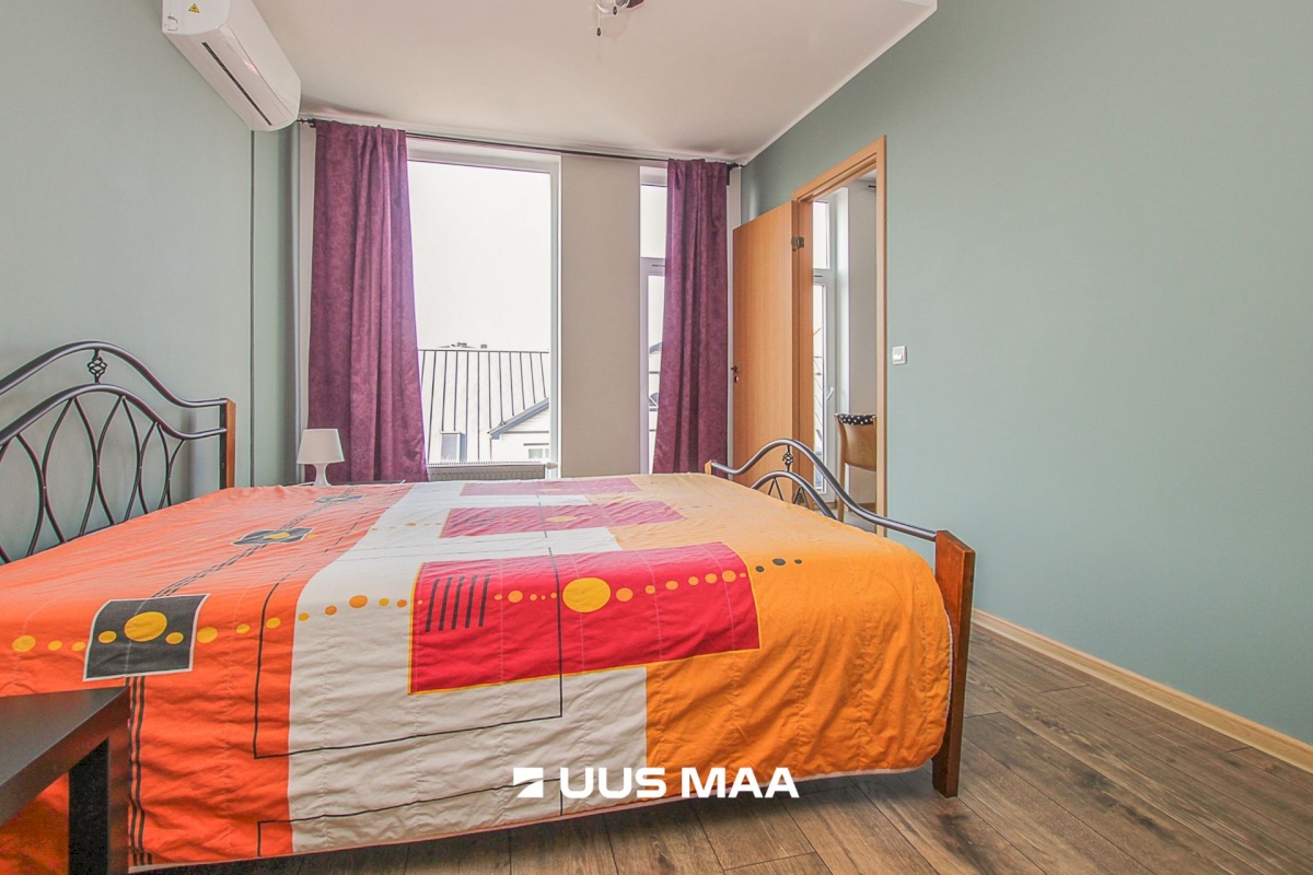 Pärnu linn, Pärnu linn, Kesklinn, Riia mnt 28a