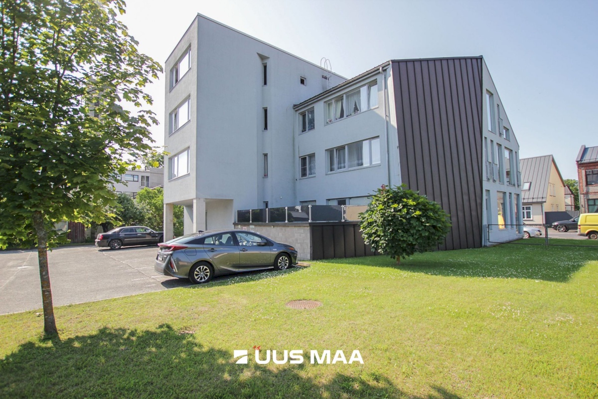 Pärnu linn, Pärnu linn, Kesklinn, Riia mnt 28a