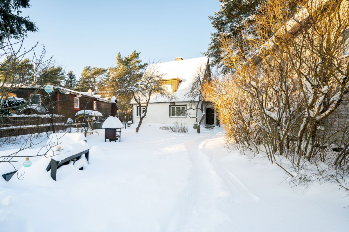 Tallinn, Nõmme linnaosa, Pärnu mnt 422a