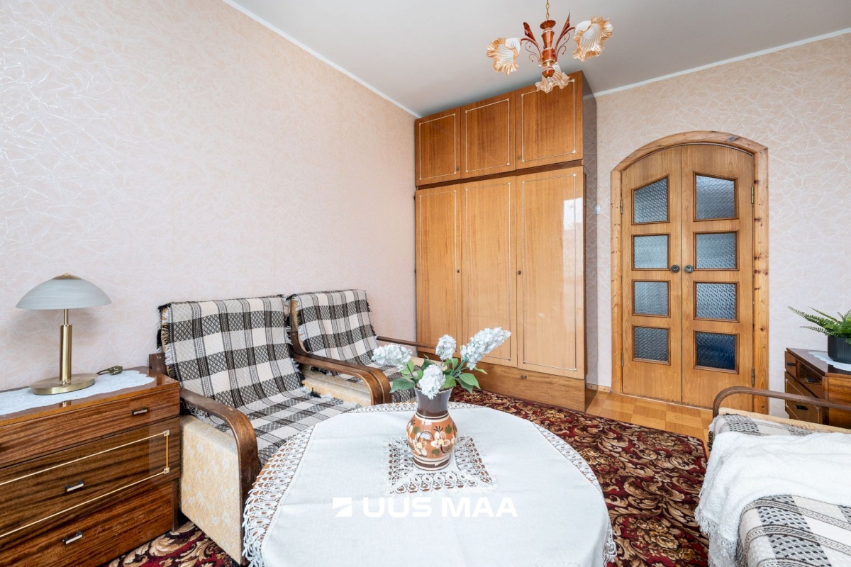 Tallinn, Lasnamäe linnaosa, Mahtra 12