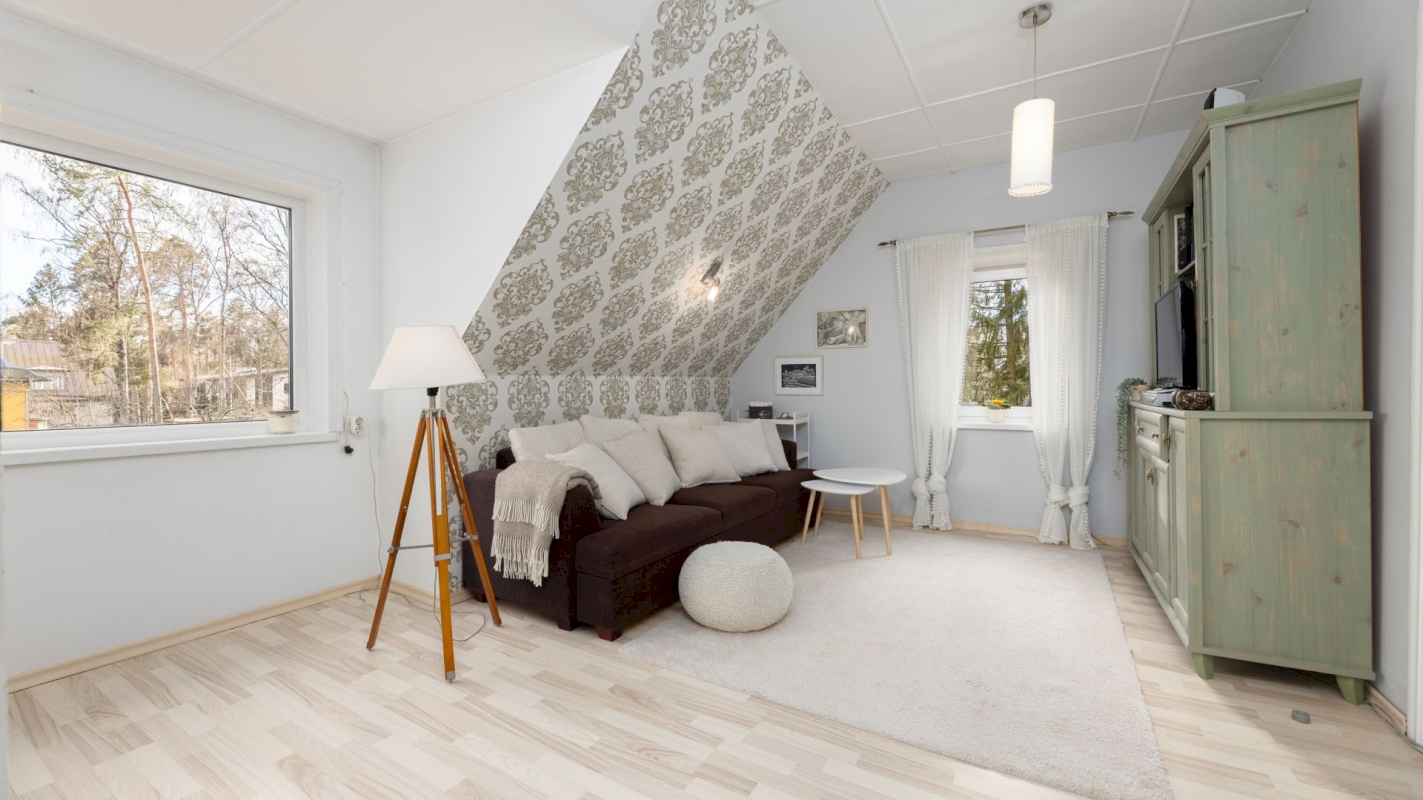 Tallinn, Nõmme linnaosa, Pääsküla, Päikese pst 54b