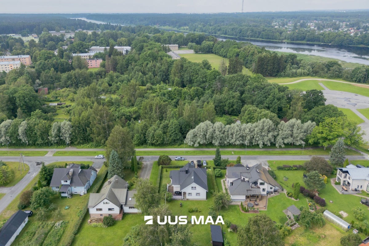 Pärnu linn, Paikuse alev, Västriku tn