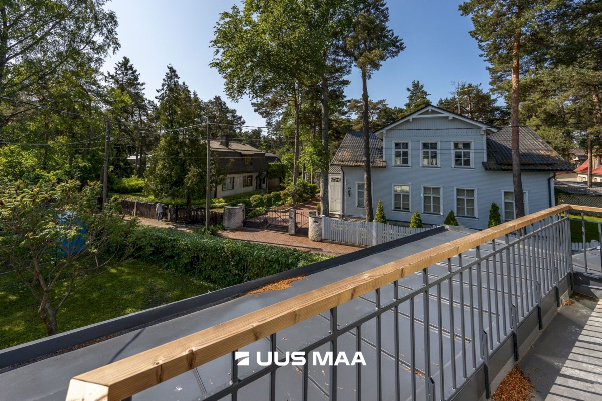 Tallinn, Nõmme linnaosa, Raudtee tn 35
