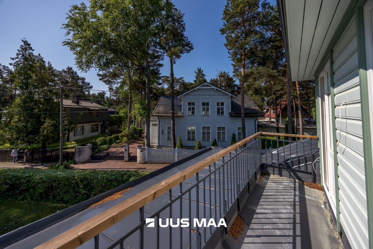 Tallinn, Nõmme linnaosa, Raudtee tn 35