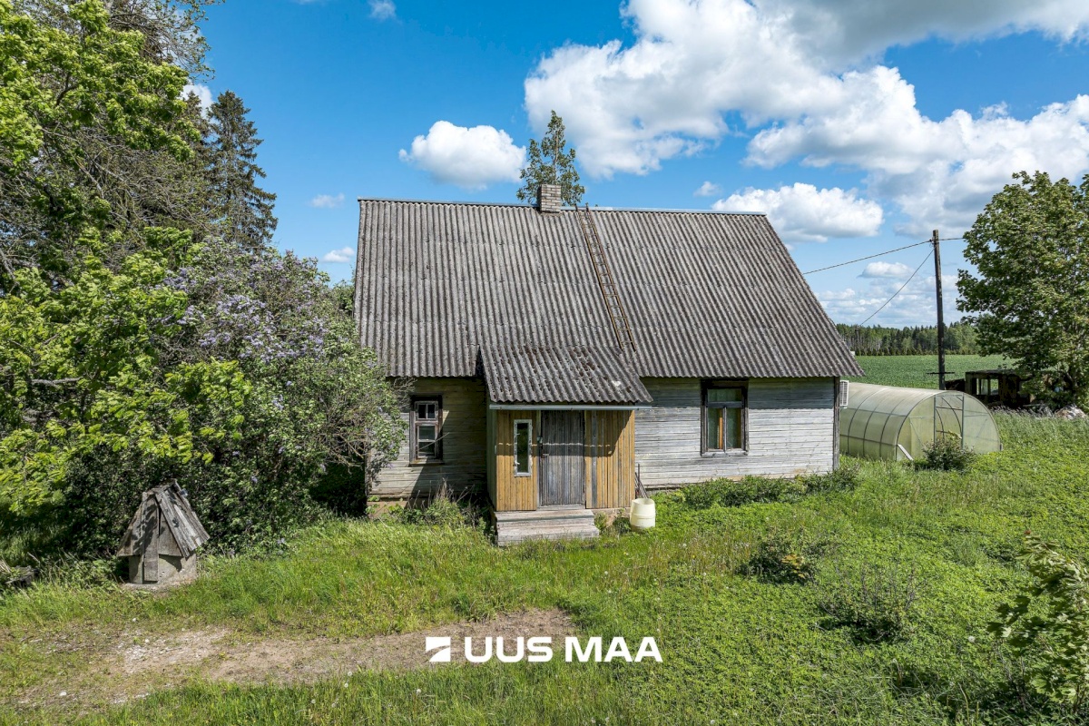 Põhja-Sakala vald, Vastemõisa küla, Papi
