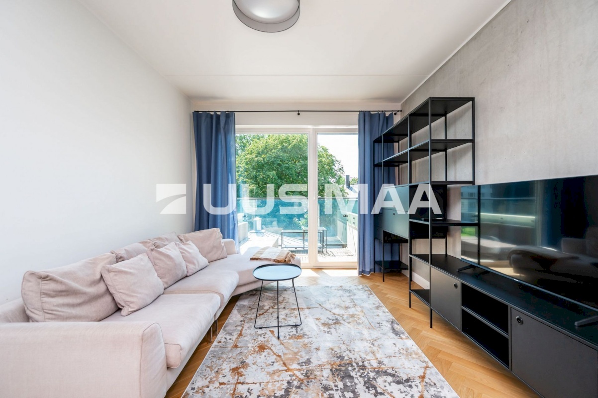 Tallinn, Kesklinna linnaosa, Toom-Kuninga 21