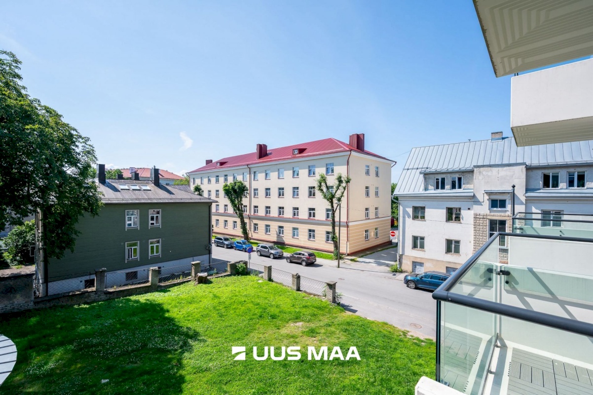 Tallinn, Kesklinna linnaosa, Toom-Kuninga 21