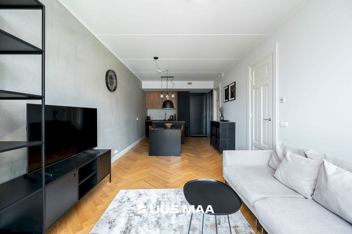 Tallinn, Kesklinna linnaosa, Toom-Kuninga 21