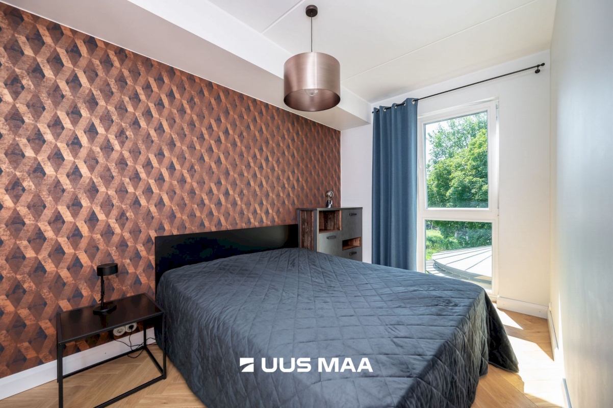 Tallinn, Kesklinna linnaosa, Toom-Kuninga 21