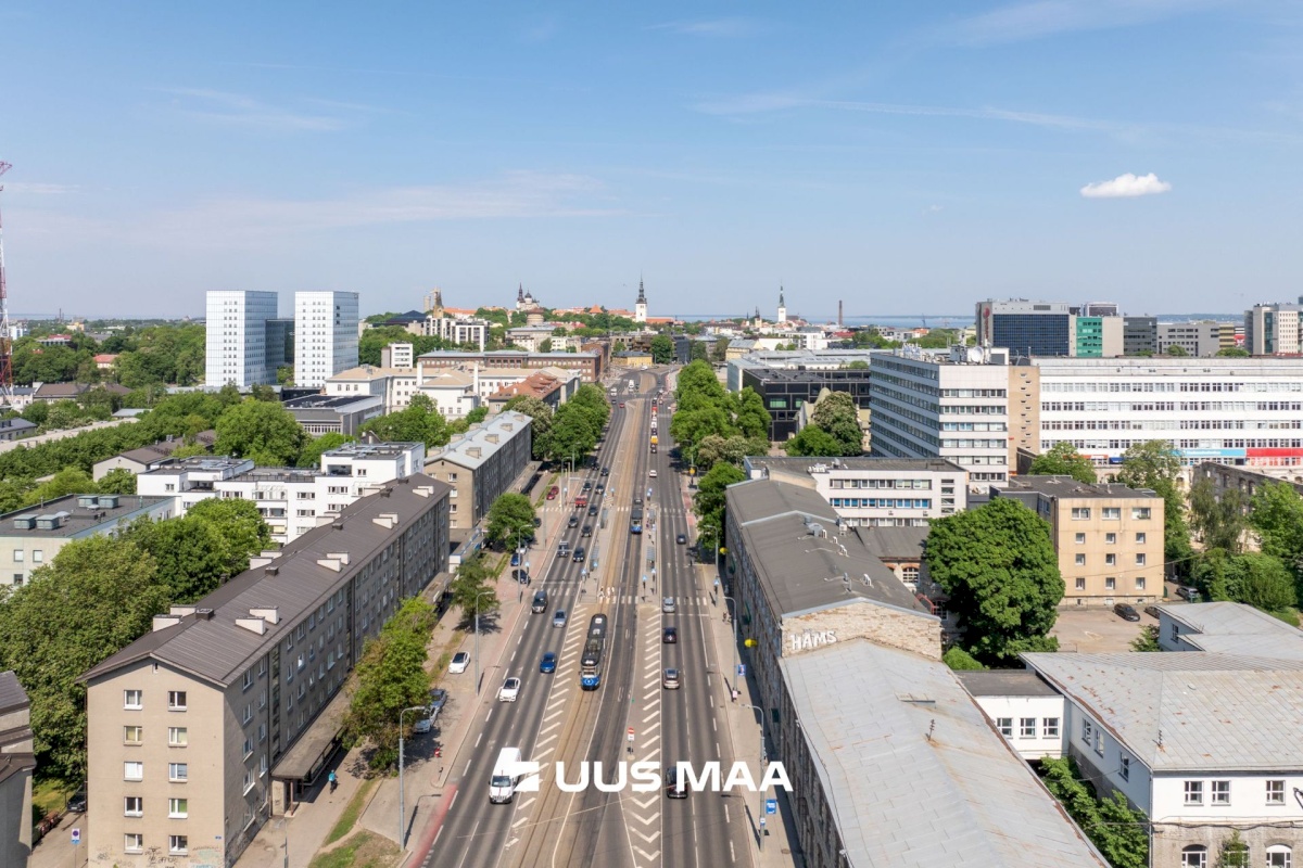 Tallinn, Kesklinna linnaosa, Pärnu mnt 76