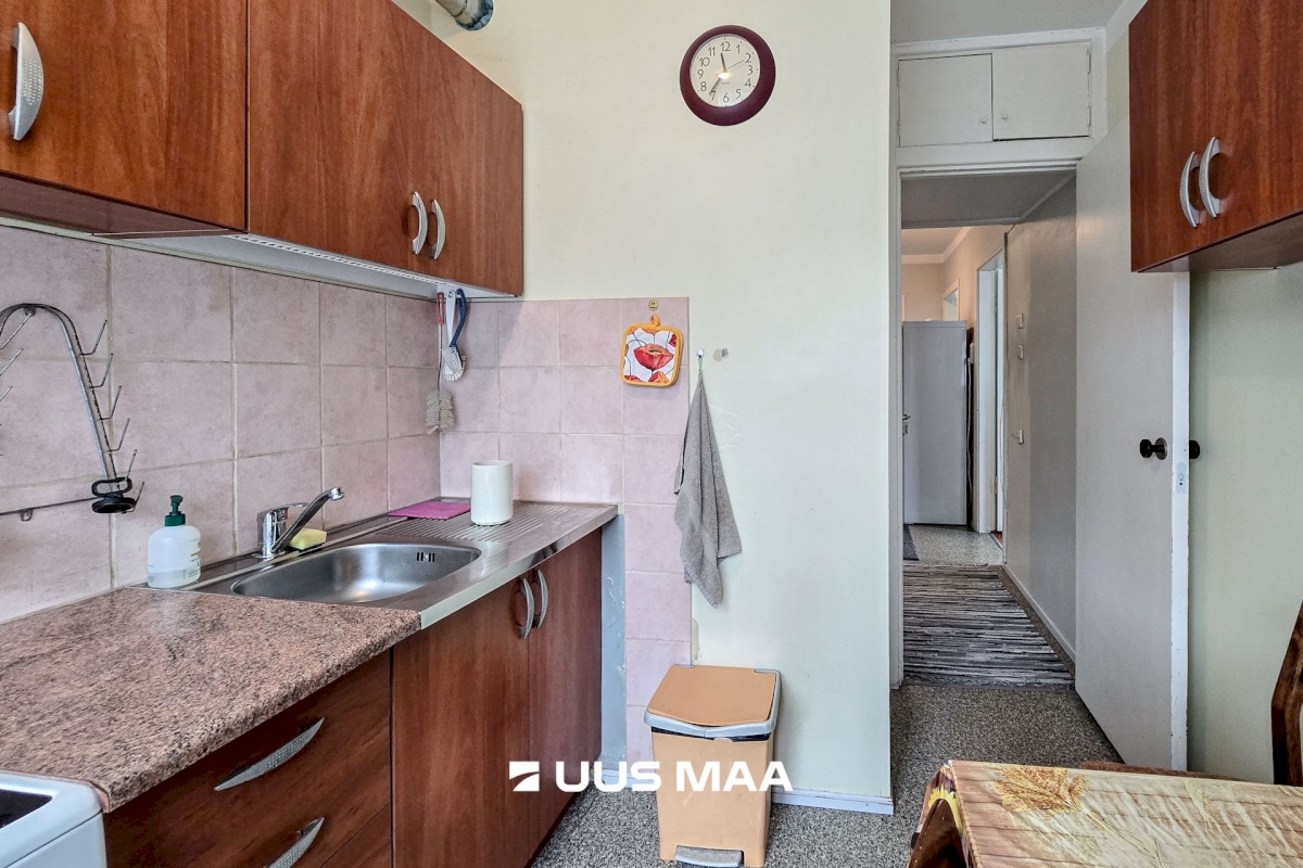 Viljandi vald, Viiratsi alevik, Ehitajate tn 3