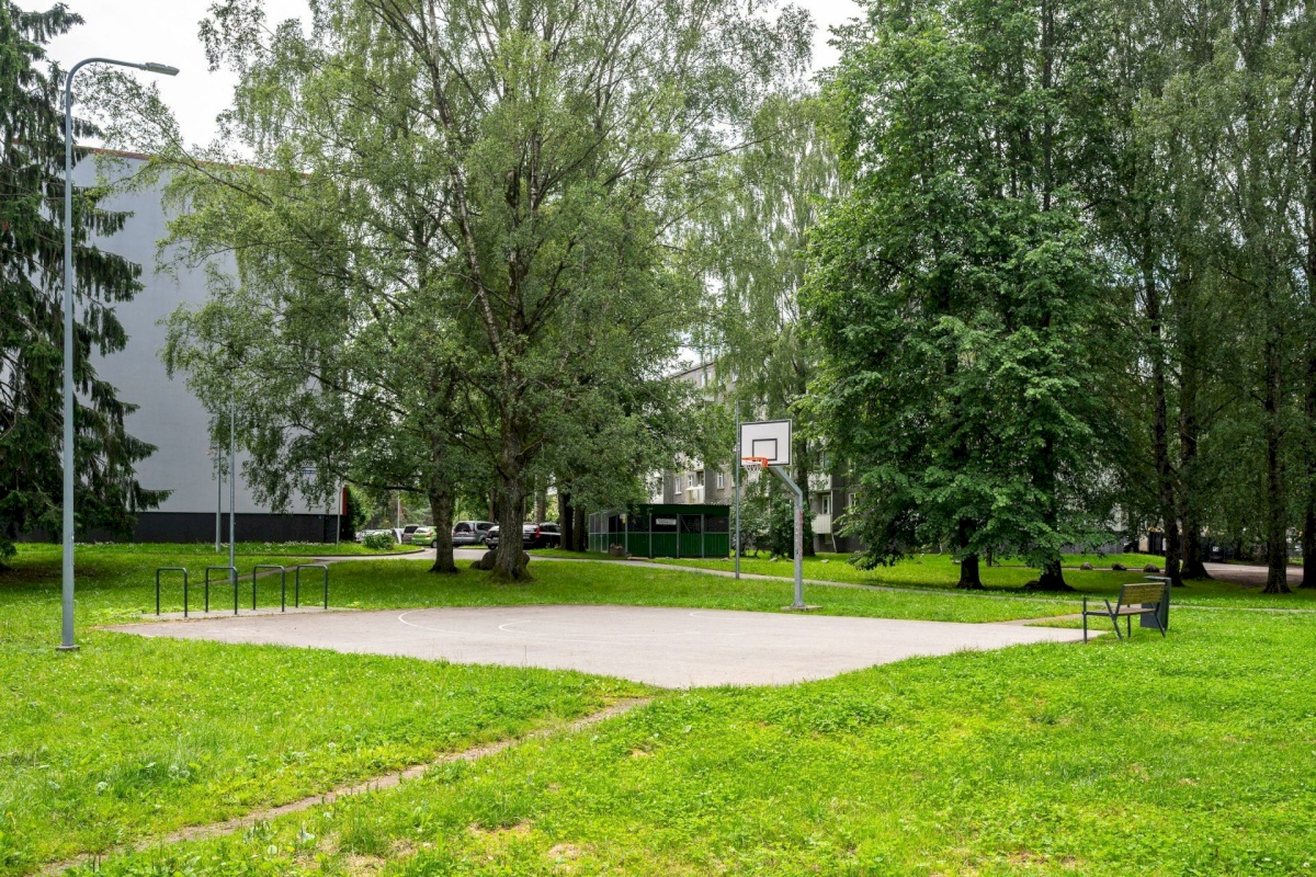 Tallinn, Mustamäe linnaosa, Mustamäe, Mustamäe tee 128