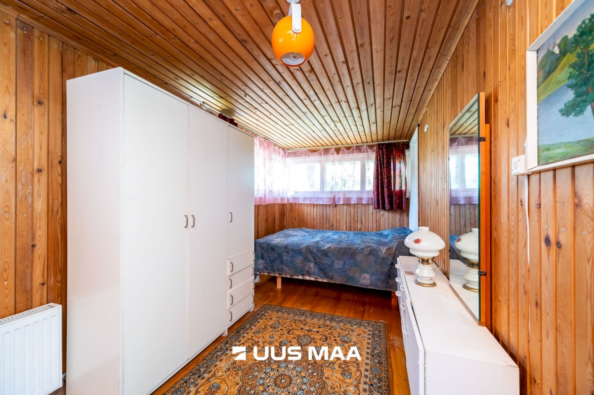 Viimsi vald, Leppneeme küla, Roosimetsa tee