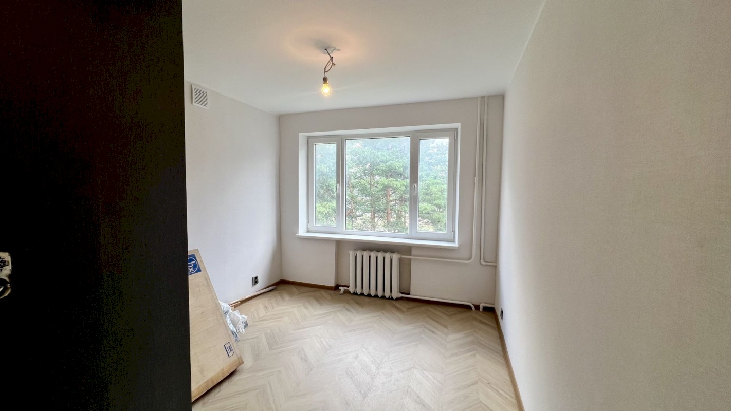 Tallinn, Nõmme linnaosa, Männiku, Valdeku tn 105