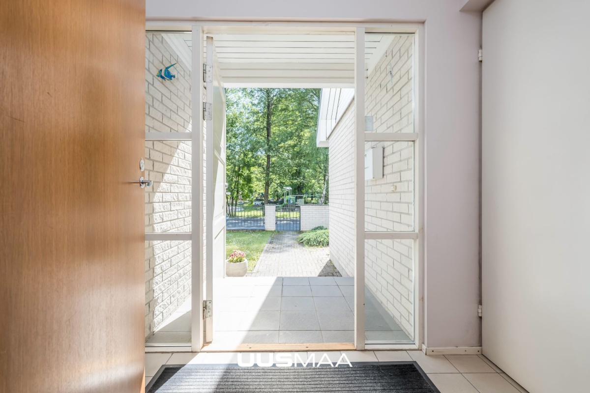 Tallinn, Mustamäe linnaosa, Vaablase 14/8