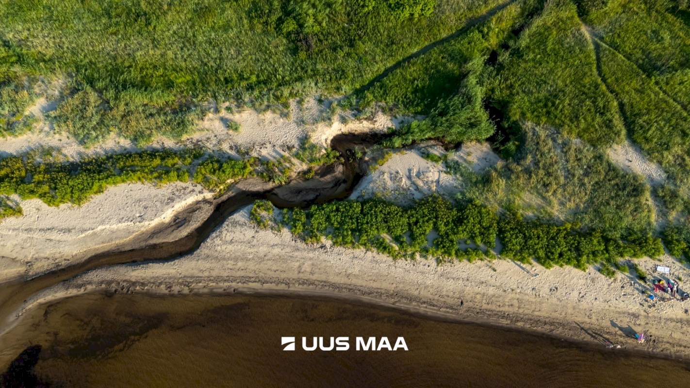 Lääne-Harju vald, Kloogaranna küla, Kämpinguranna tee 1