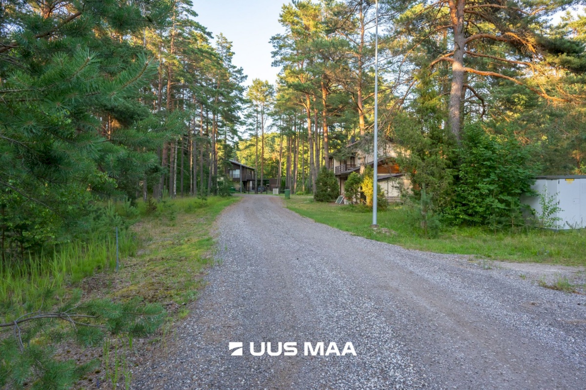 Lääne-Harju vald, Kloogaranna küla, Kämpinguranna tee 1