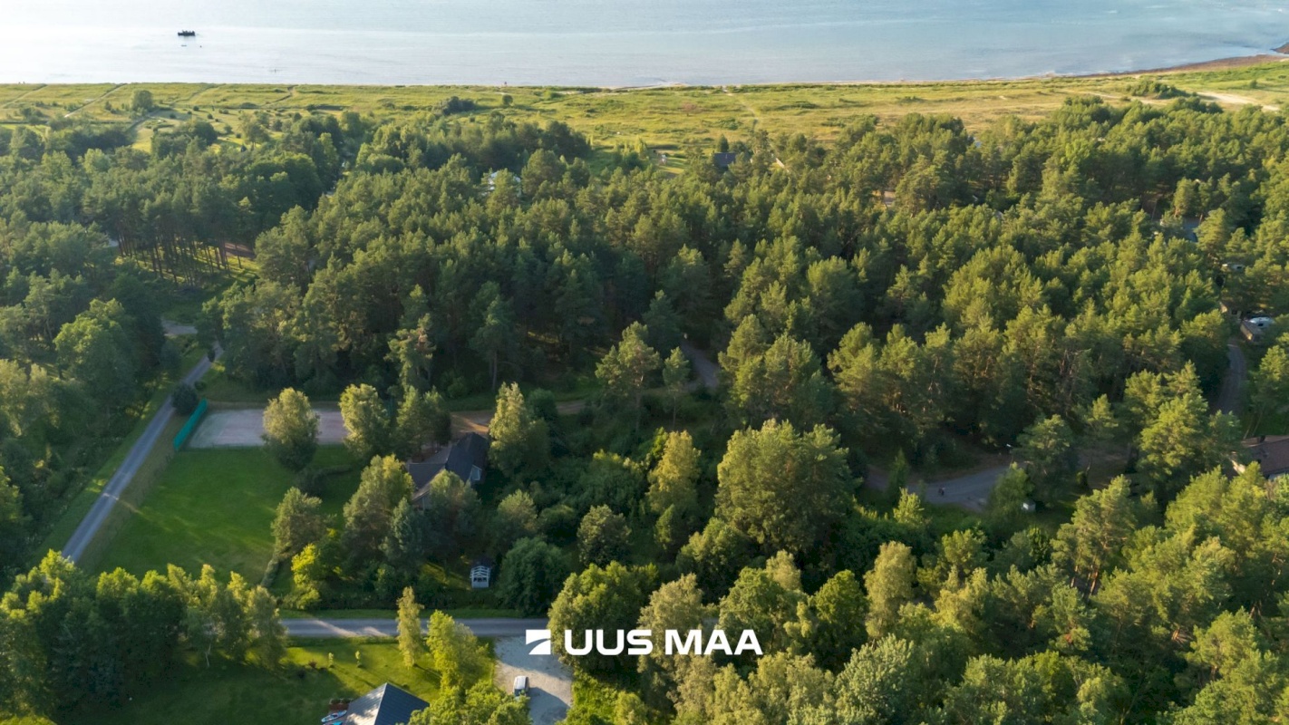 Lääne-Harju vald, Kloogaranna küla, Kämpinguranna tee 1