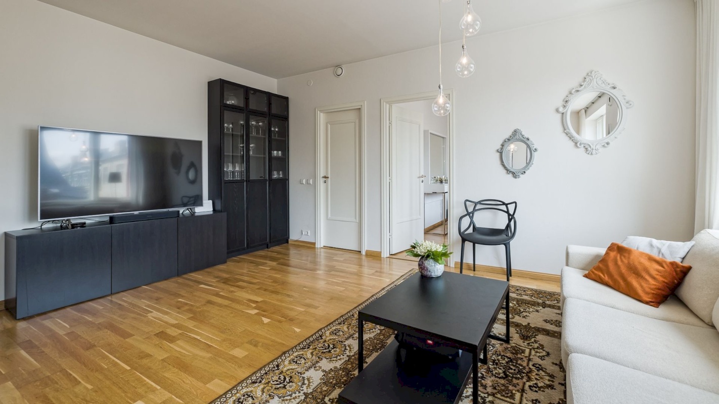 Tallinn, Kesklinna linnaosa, Pärnu mnt 27