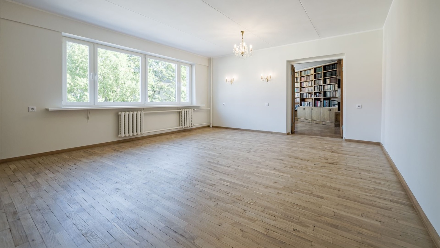Tallinn, Kesklinna linnaosa, Kadriorg, Tina 21a
