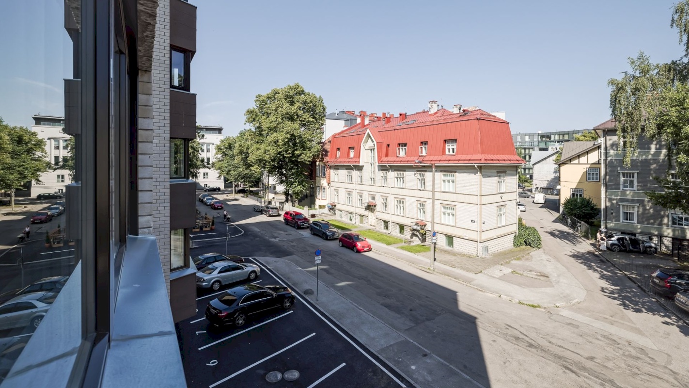 Tallinn, Kesklinna linnaosa, Kadriorg, Tina 21a