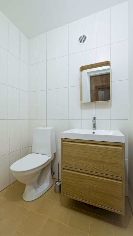 Tallinn, Kesklinna linnaosa, Kadriorg, Tina 21a