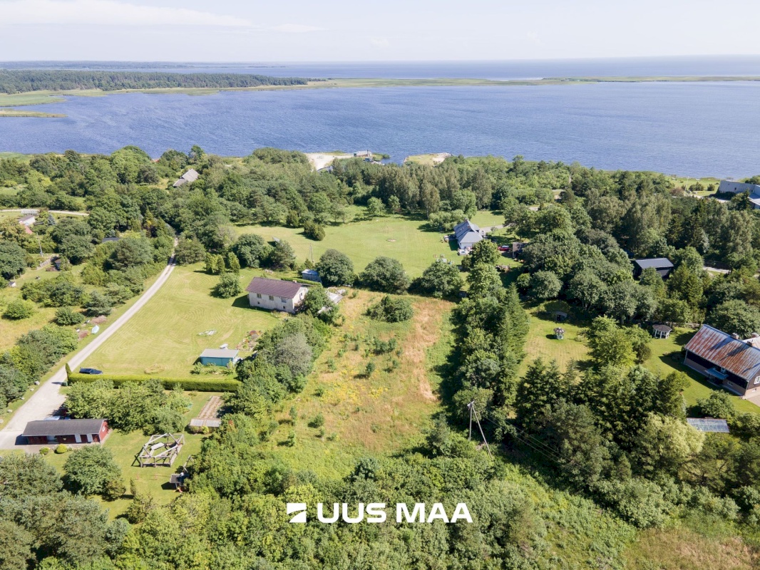 Saaremaa vald, Muratsi küla, Rauna kinnistu