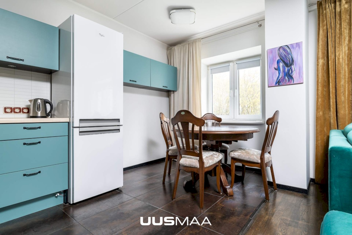 Tallinn, Kristiine linnaosa, Keemia 11