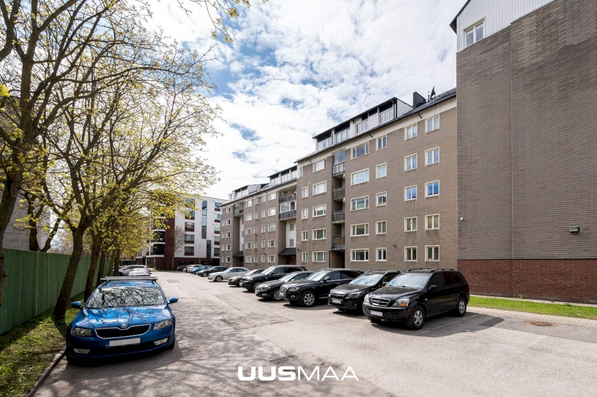 Tallinn, Kristiine linnaosa, Keemia 11