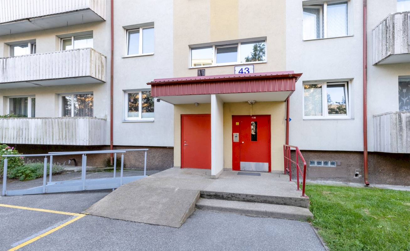 Tallinn, Mustamäe linnaosa, Sütiste tee 43