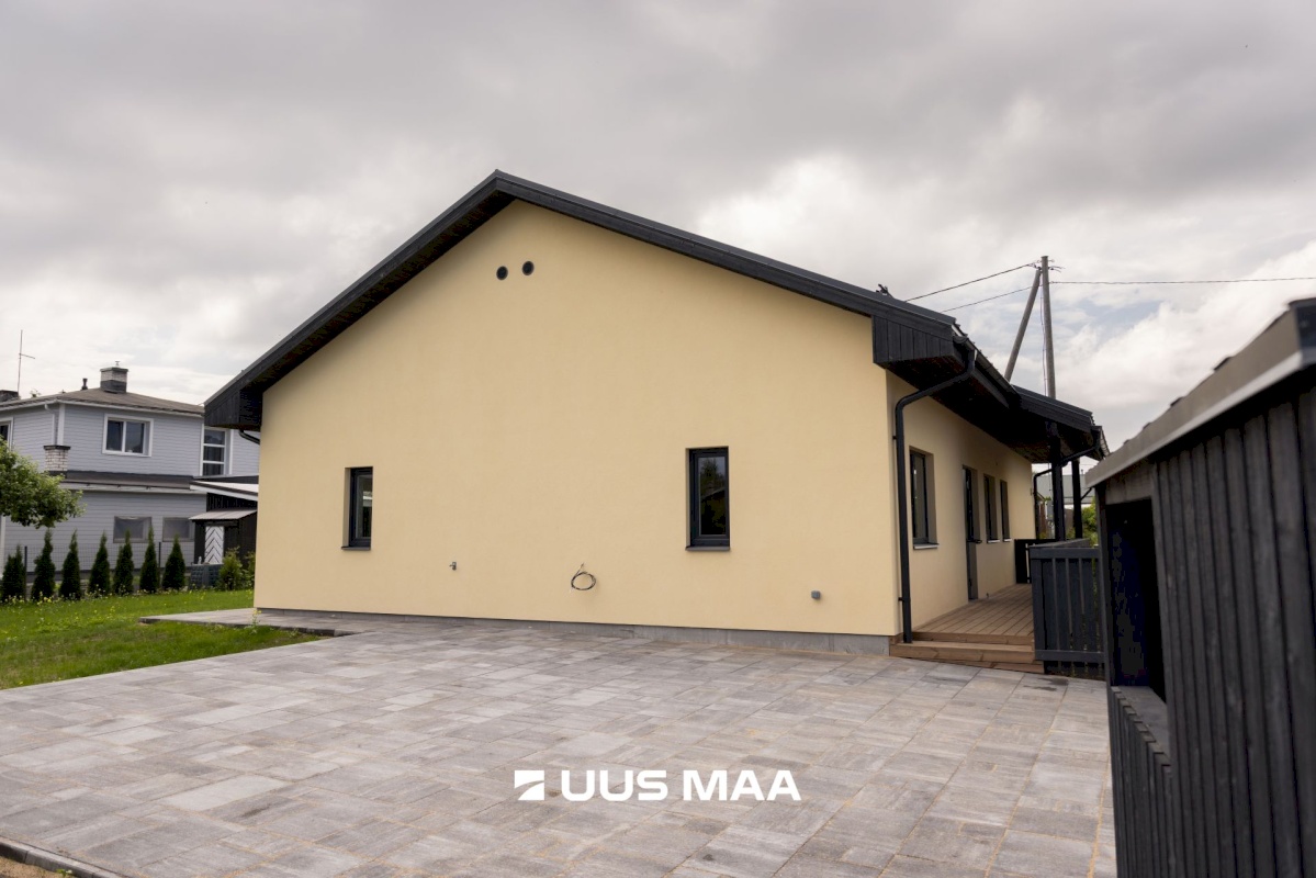 Rakvere linn, Mäe tn. 8