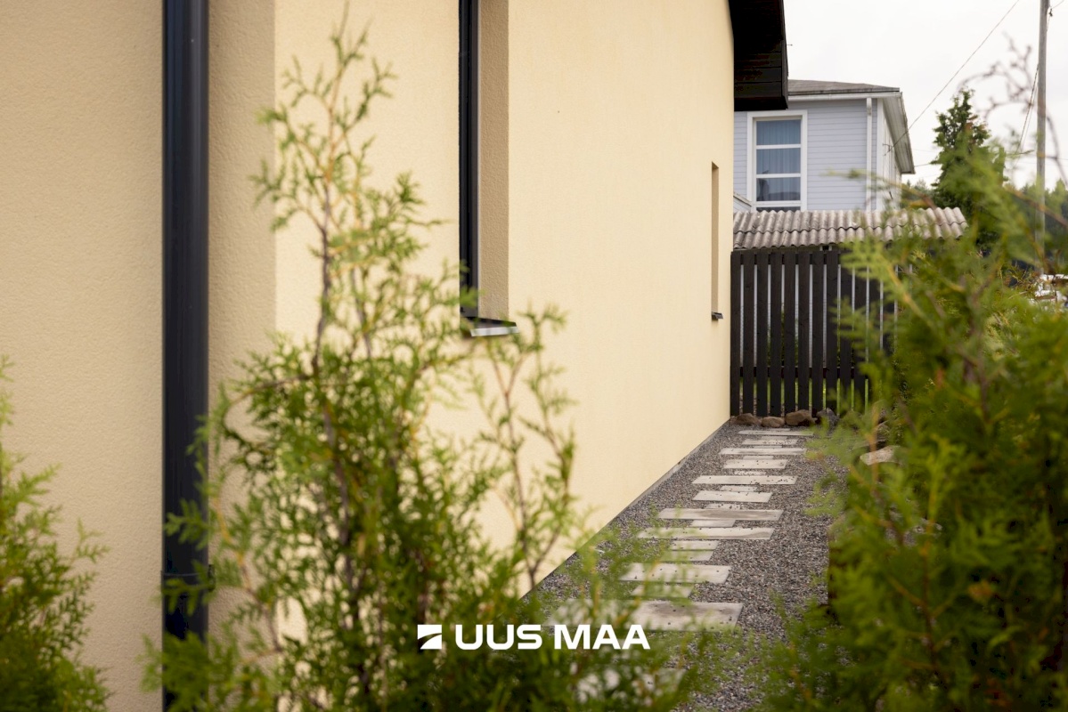 Rakvere linn, Mäe tn. 8