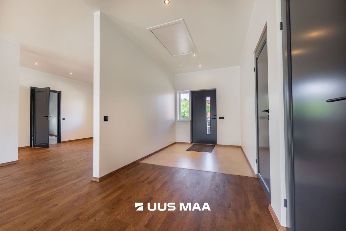 Rakvere linn, Mäe tn. 8