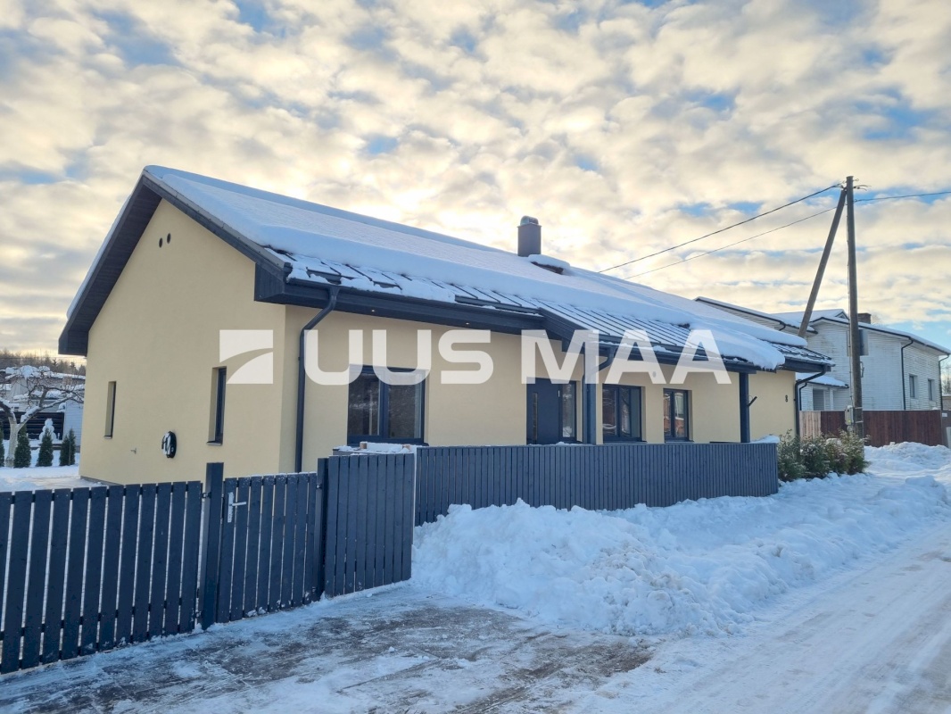 Rakvere linn, Mäe tn. 8