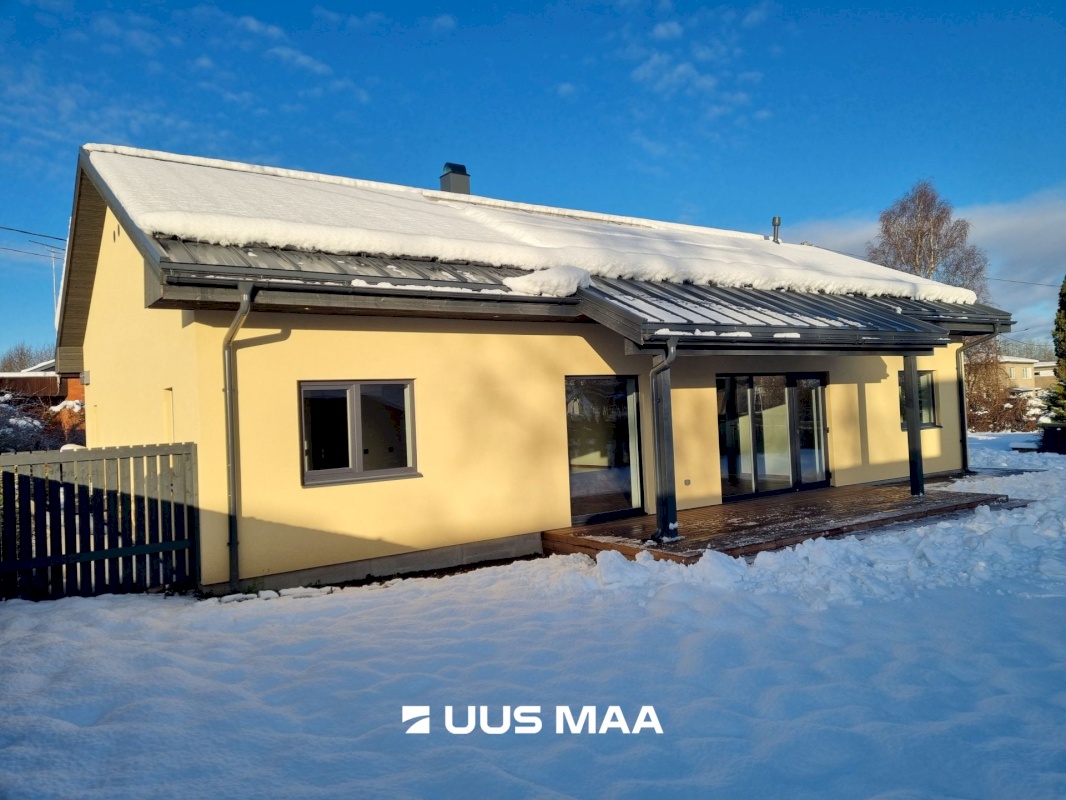 Rakvere linn, Mäe tn. 8