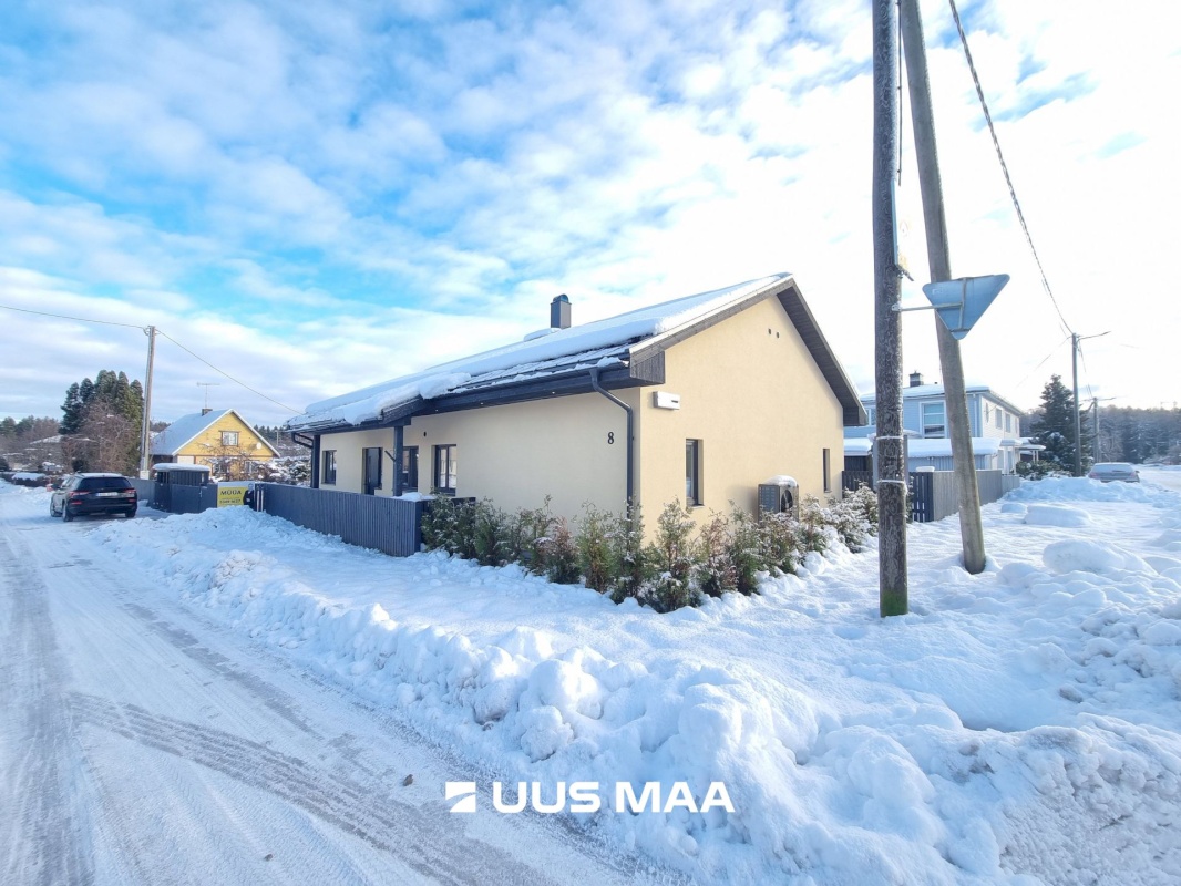 Rakvere linn, Mäe tn. 8