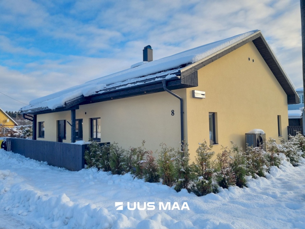 Rakvere linn, Mäe tn. 8