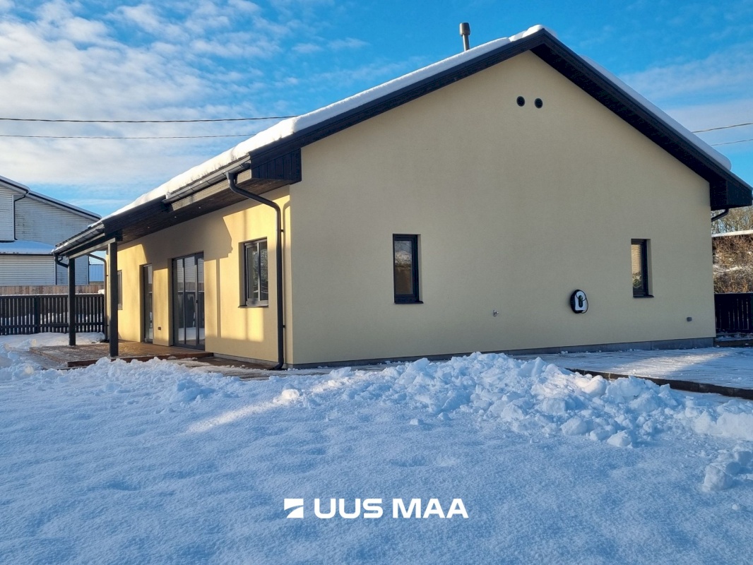 Rakvere linn, Mäe tn. 8