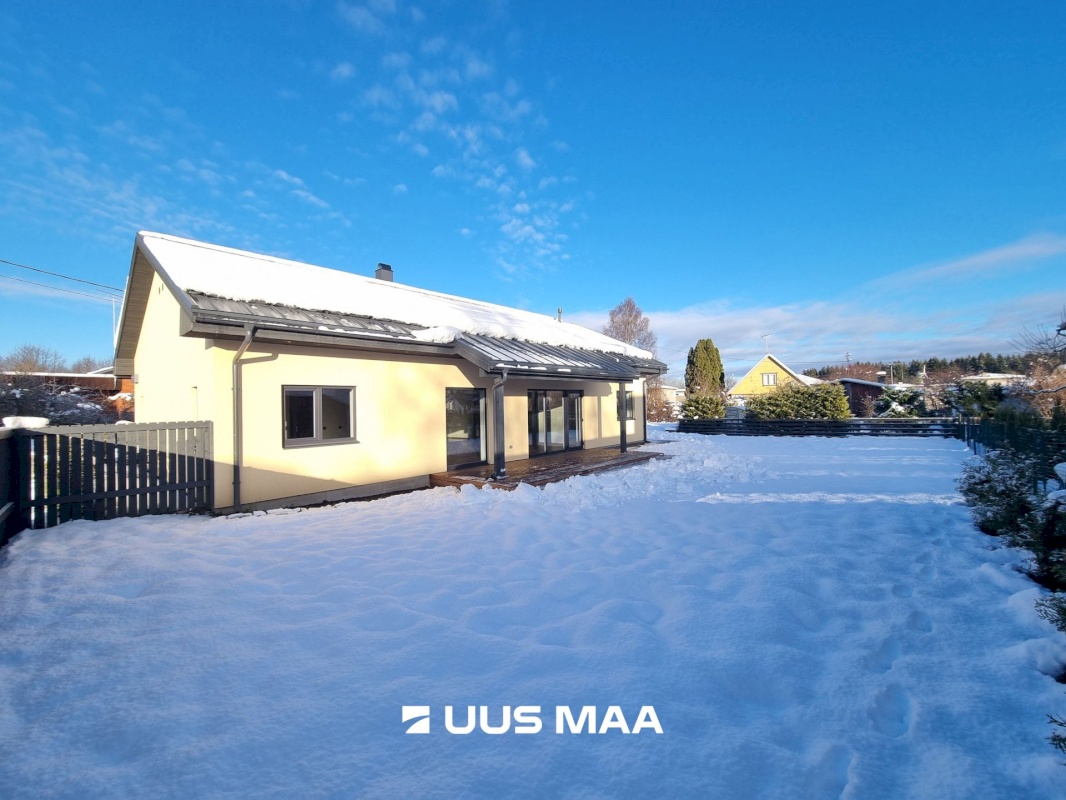 Rakvere linn, Mäe tn. 8