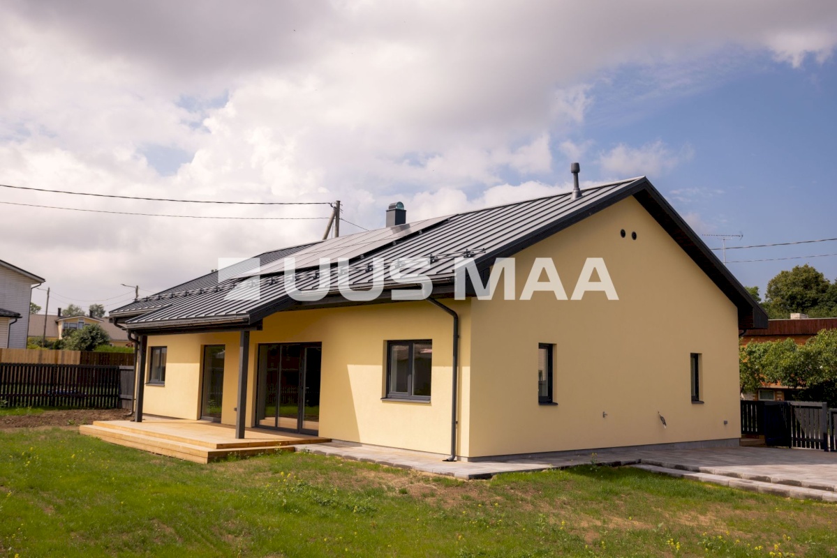 Rakvere linn, Mäe tn. 8