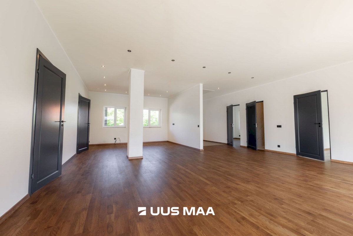 Rakvere linn, Mäe tn. 8