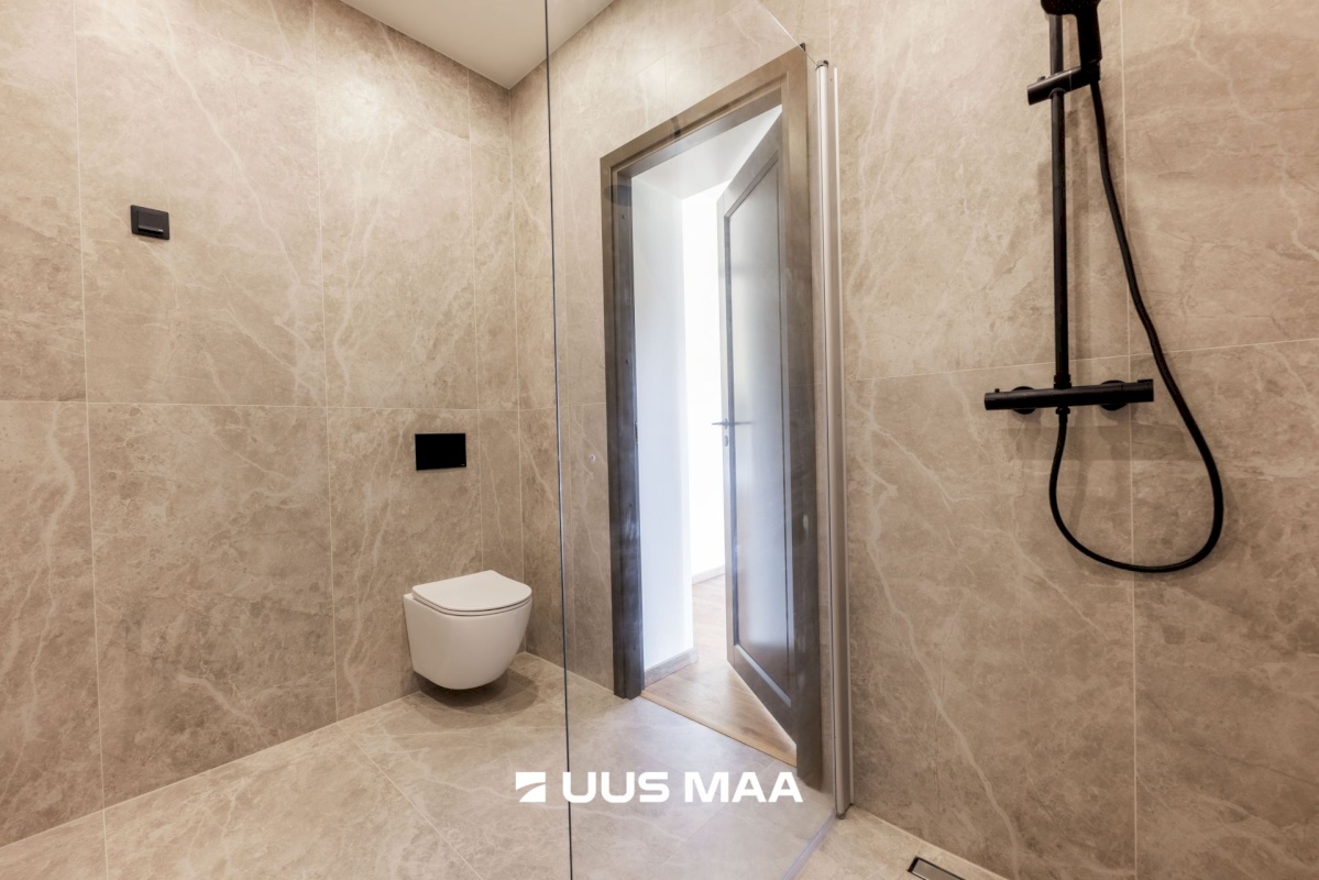 Rakvere linn, Mäe tn. 8