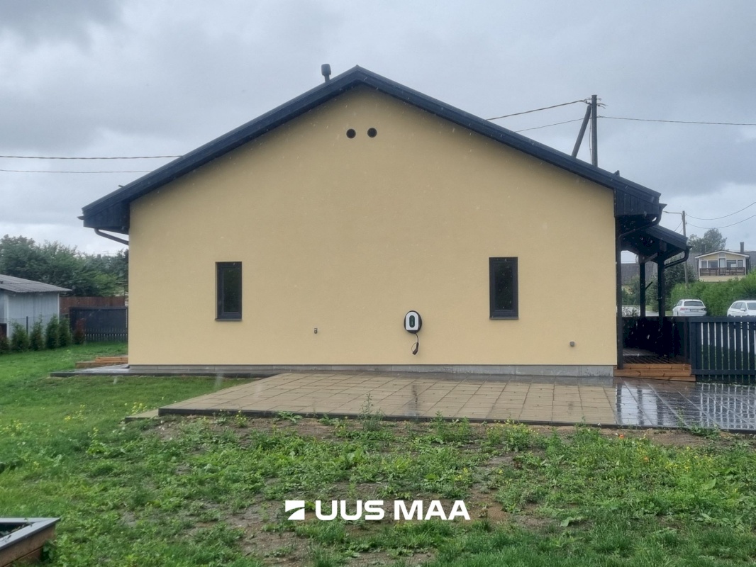 Rakvere linn, Mäe tn. 8