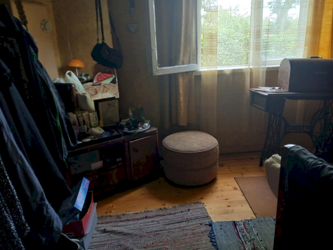 Tori vald, Sindi linn, Karja 18