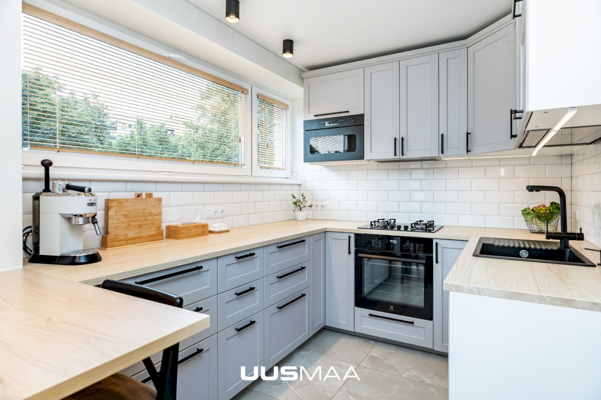 Tallinn, Mustamäe linnaosa, Sõpruse pst 208