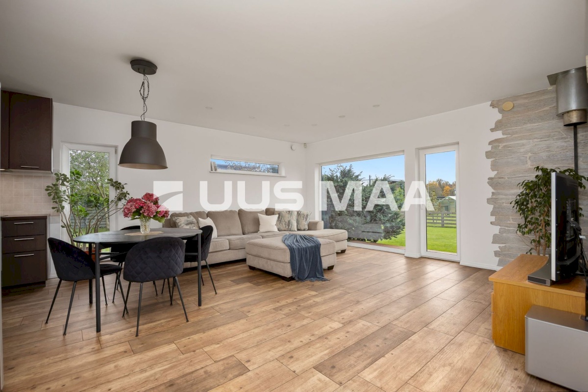 Viimsi vald, Pärnamäe küla, Kesk-Kaare tee 97