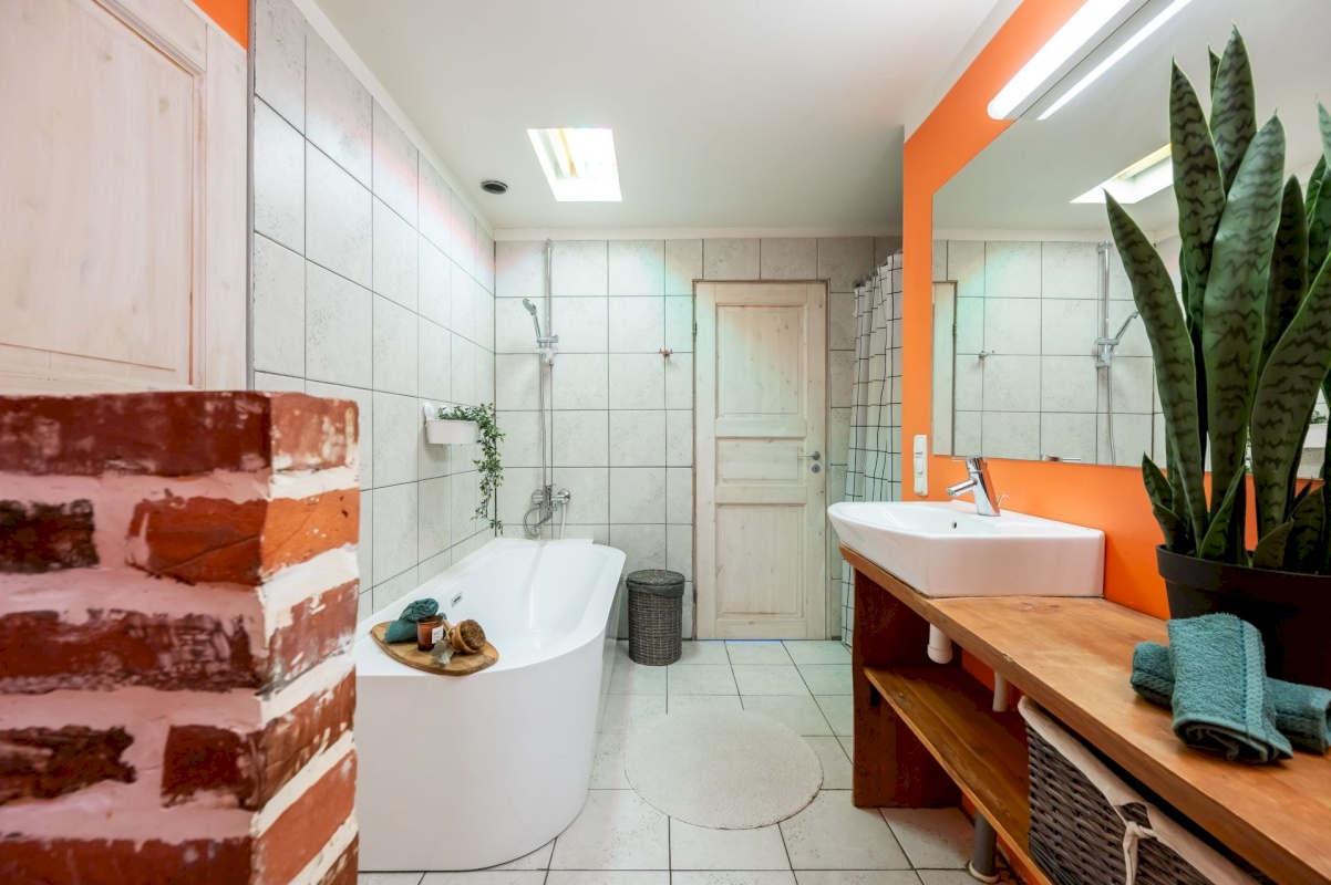 Tallinn, Kesklinna linnaosa, Lastekodu 28