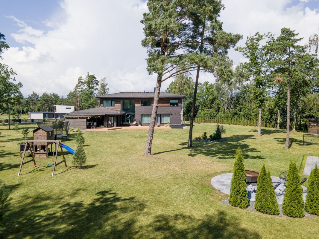 Saaremaa vald, Praakli küla, Eliste tee 9